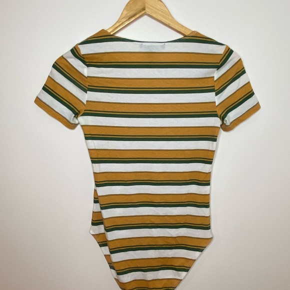 Stripped bodysuit t-shirt - Picture 3 of 3